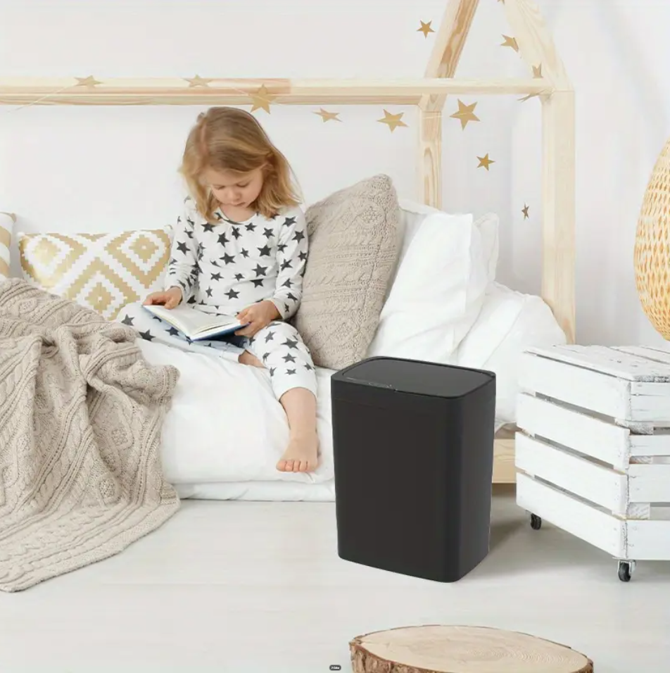 Smart-Sensor Nappy Trash Bin with Odour-Sealing Lid